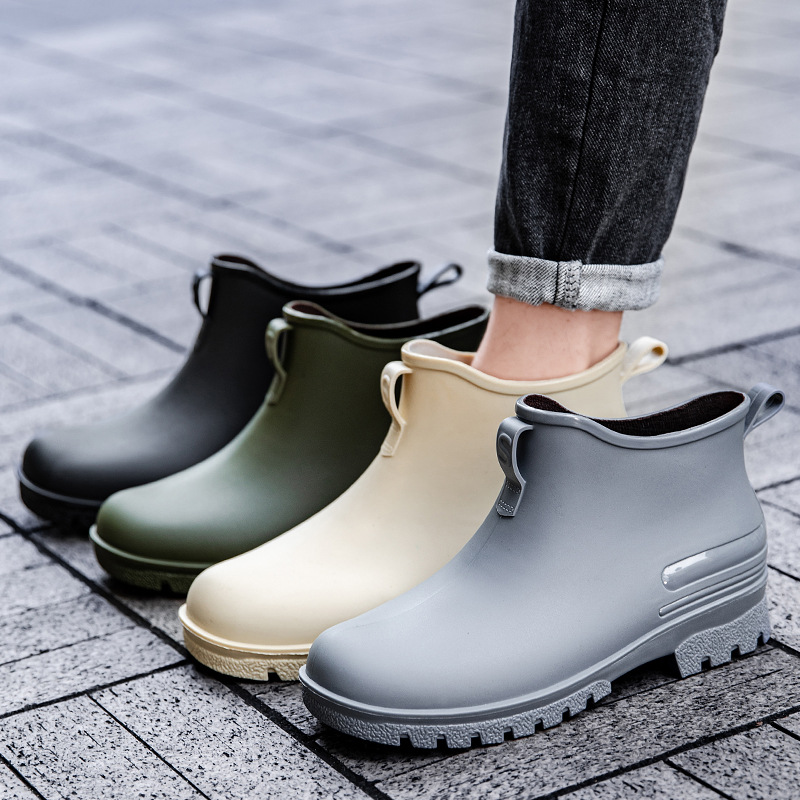 Paar-Kurzstiefel aus Rutschfes – Pipe Bending Spring Bewertung und Preis